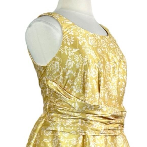eShakti Women’s Plus Dress Fit Flare Ruched Waist Yellow Floral Size 14/16 - Picture 6 of 12